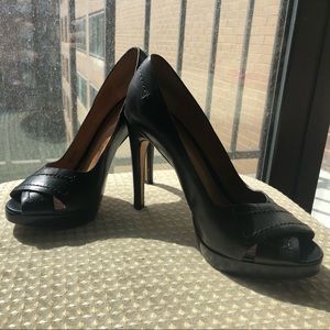 Micheal Kors Black Leather Heel, Size 8.5